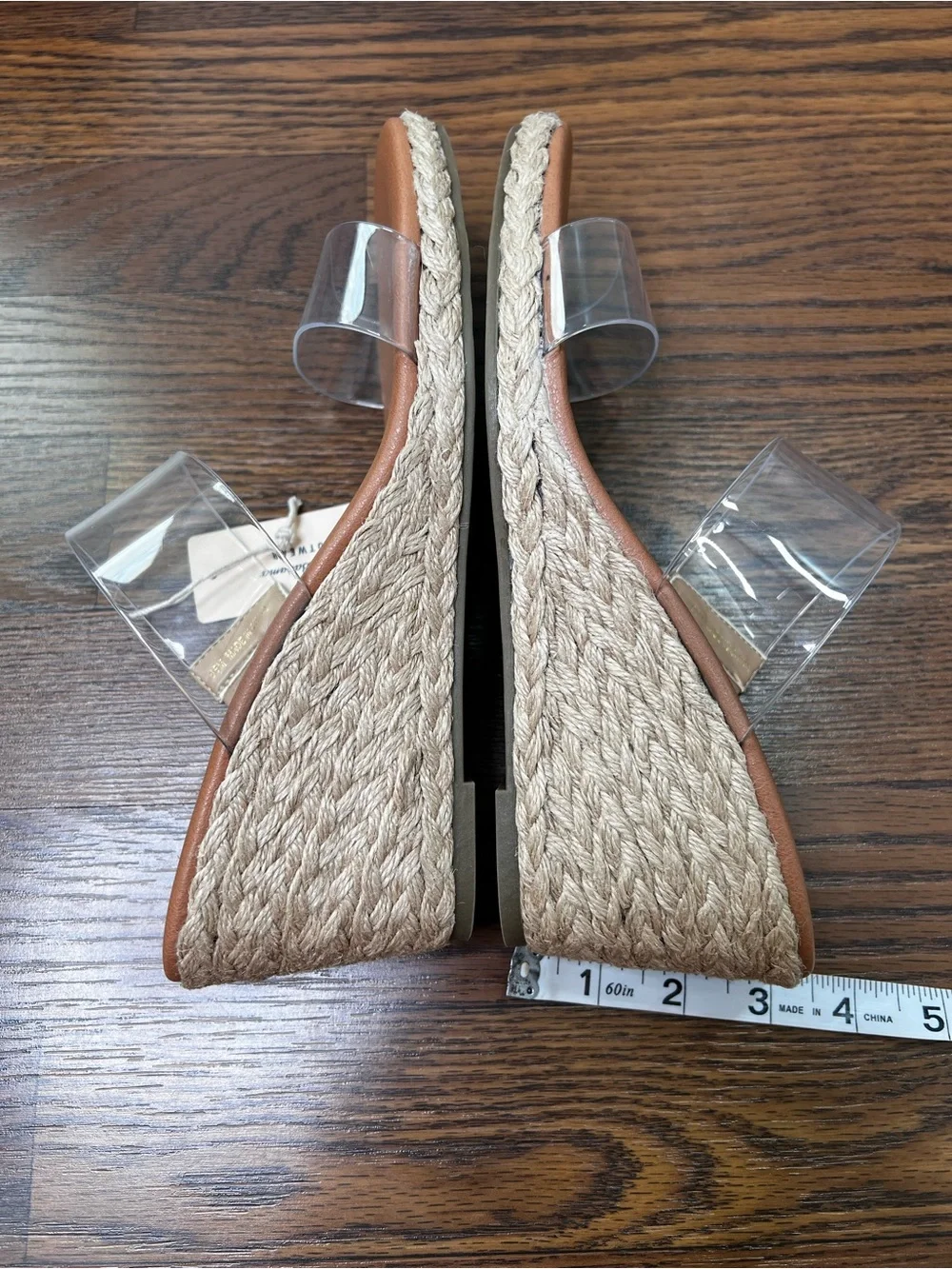 Tommy Bahama jute-wrapped Wedge Sandals with clear transparent straps size 9.5